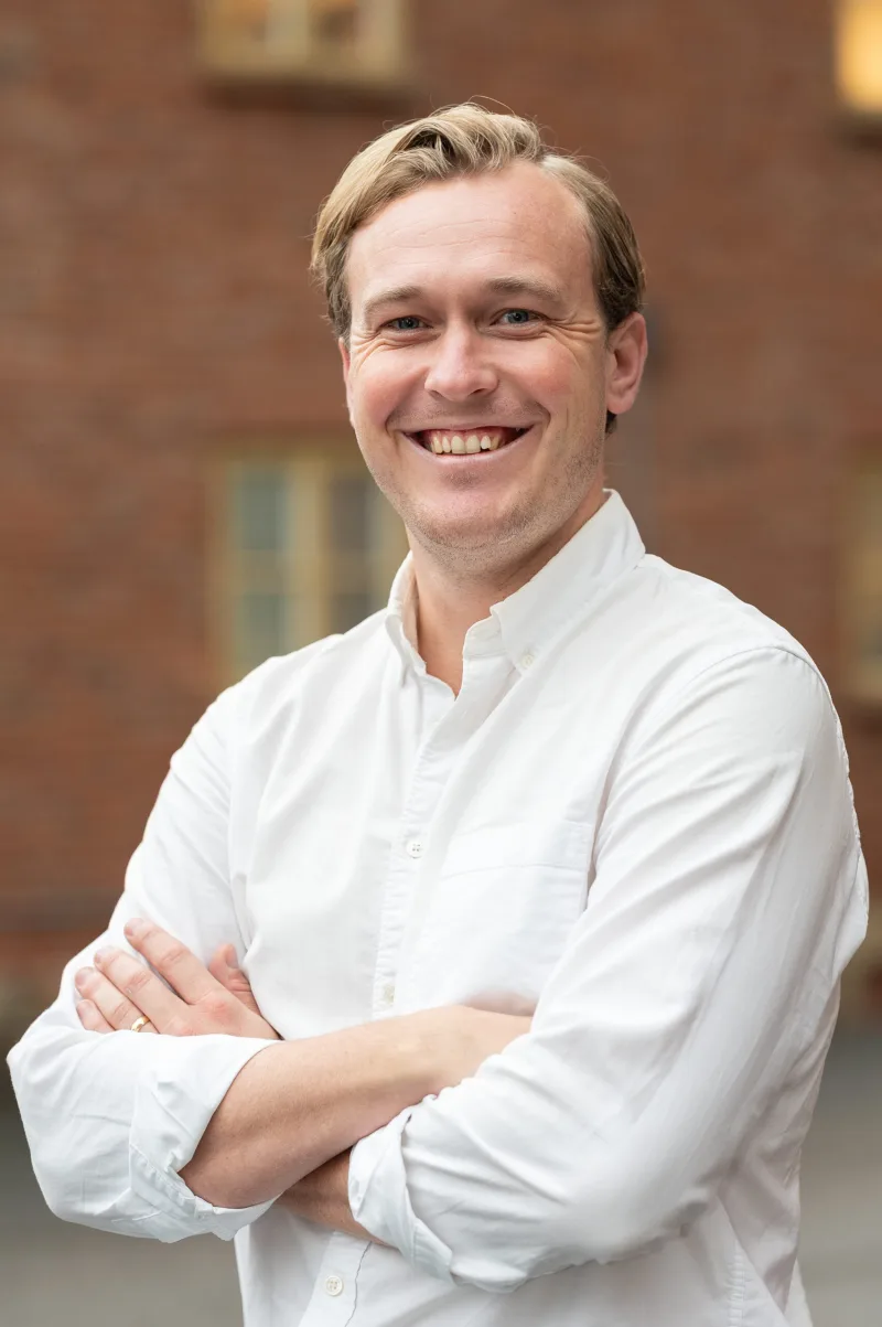 Mikael Oscander, Loqalo